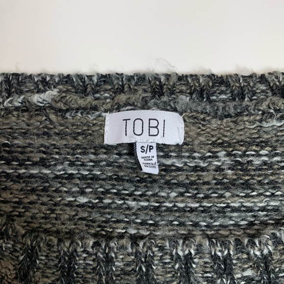 Tobi Gray Long Sleeve Crewneck Pullover Sweater - Picture 4 of 9